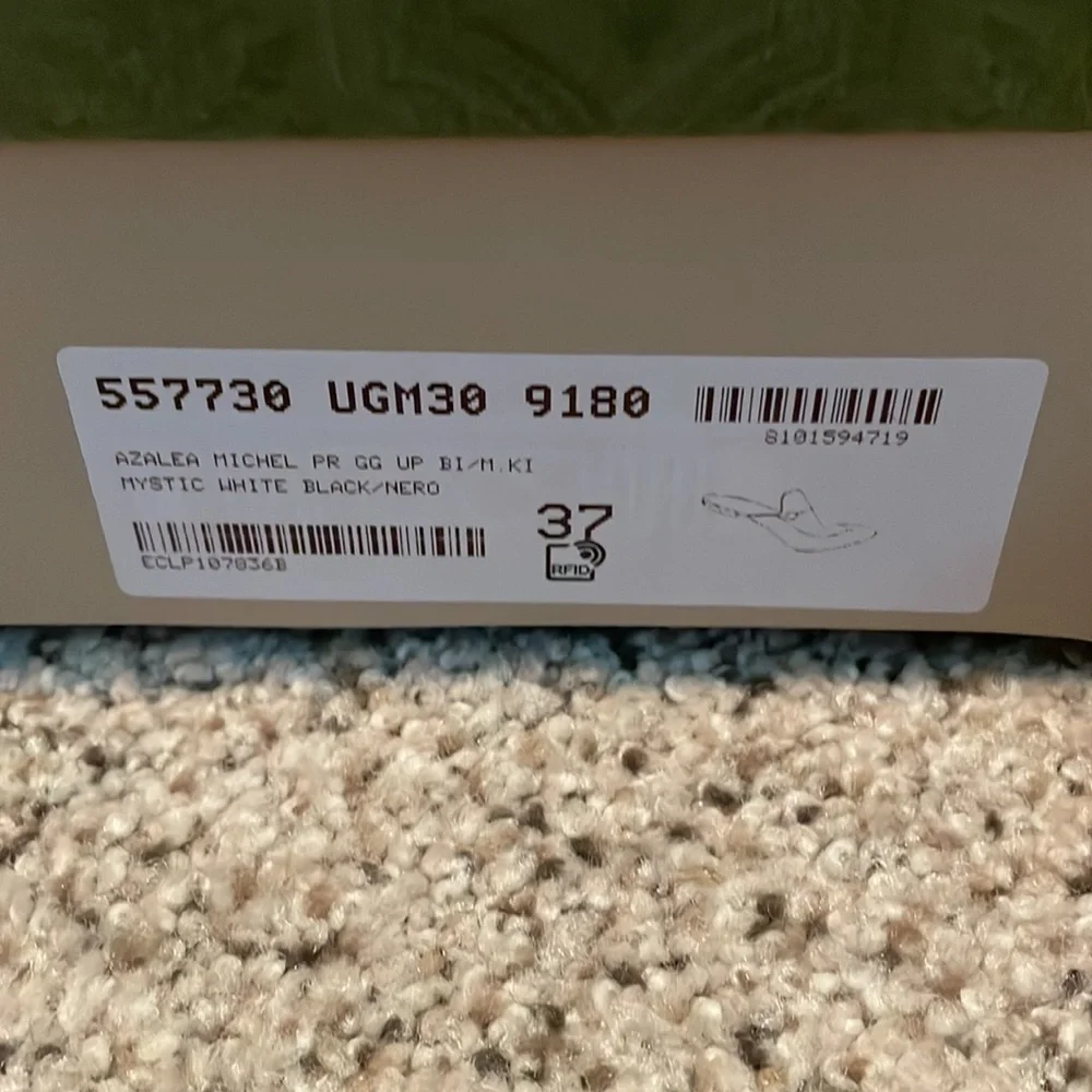 RARE GUCCI princetown mules ❤️😍 - Picture 5 of 7